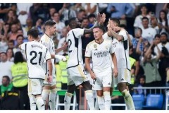 拉什福德：英格兰足球新星闪耀巴塞罗那，继莱因克尔后再创历史